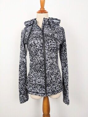Lululemon Hooded Define Jacket *Nulu Urban Block Ice Grey Black Size 8